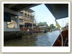 Marché_flotant (20)